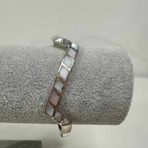 Navajo Flush Mount Mother of Pearl Sterling Silver Cuff Bracelet